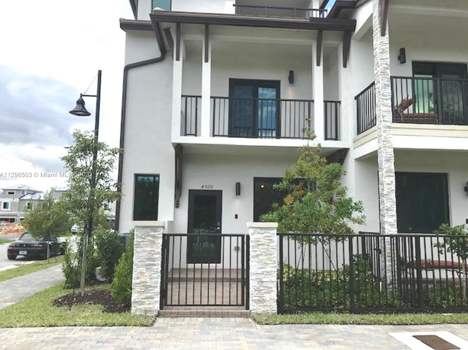 4920 Nw 83rd Ave, Miami, FL 33166
