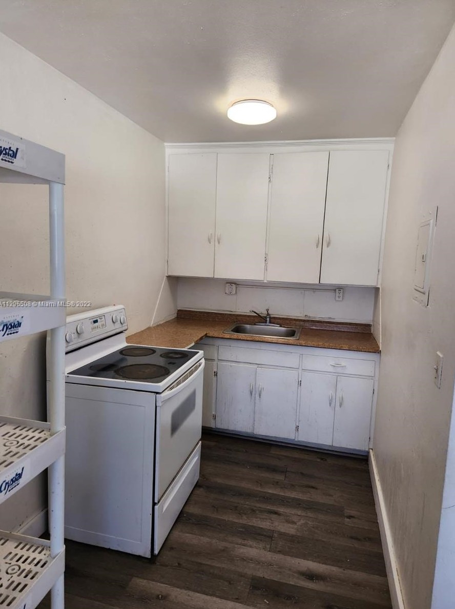 50 Federal Hwy N #2, Dania Beach, FL 33004