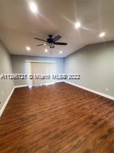 20309 27th Pl, Miami FL  33056-2133 exterior