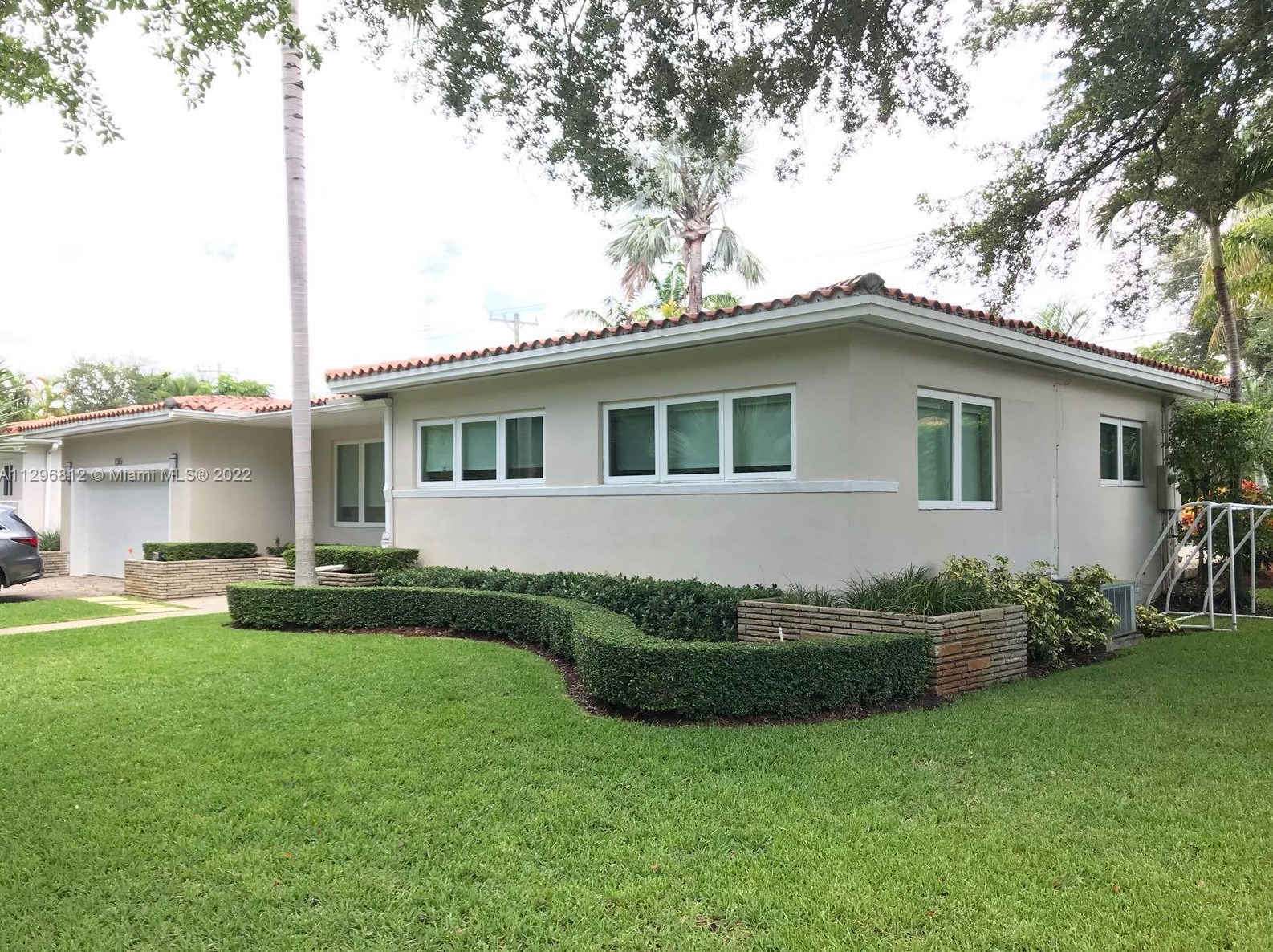 1315 San Ignacio Ave, Miami, FL 33146