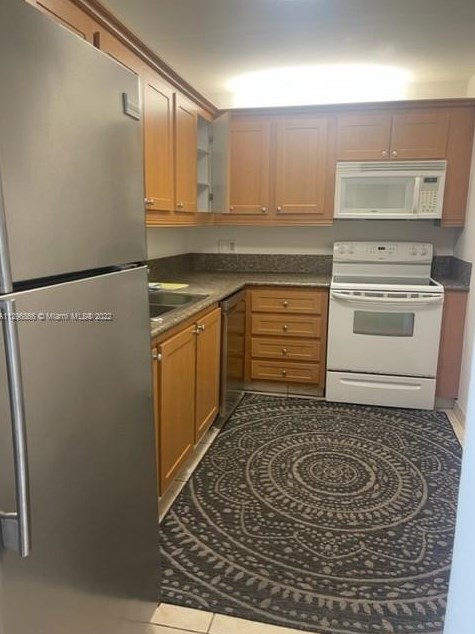 200 Se 15th Rd #3b, Miami, FL