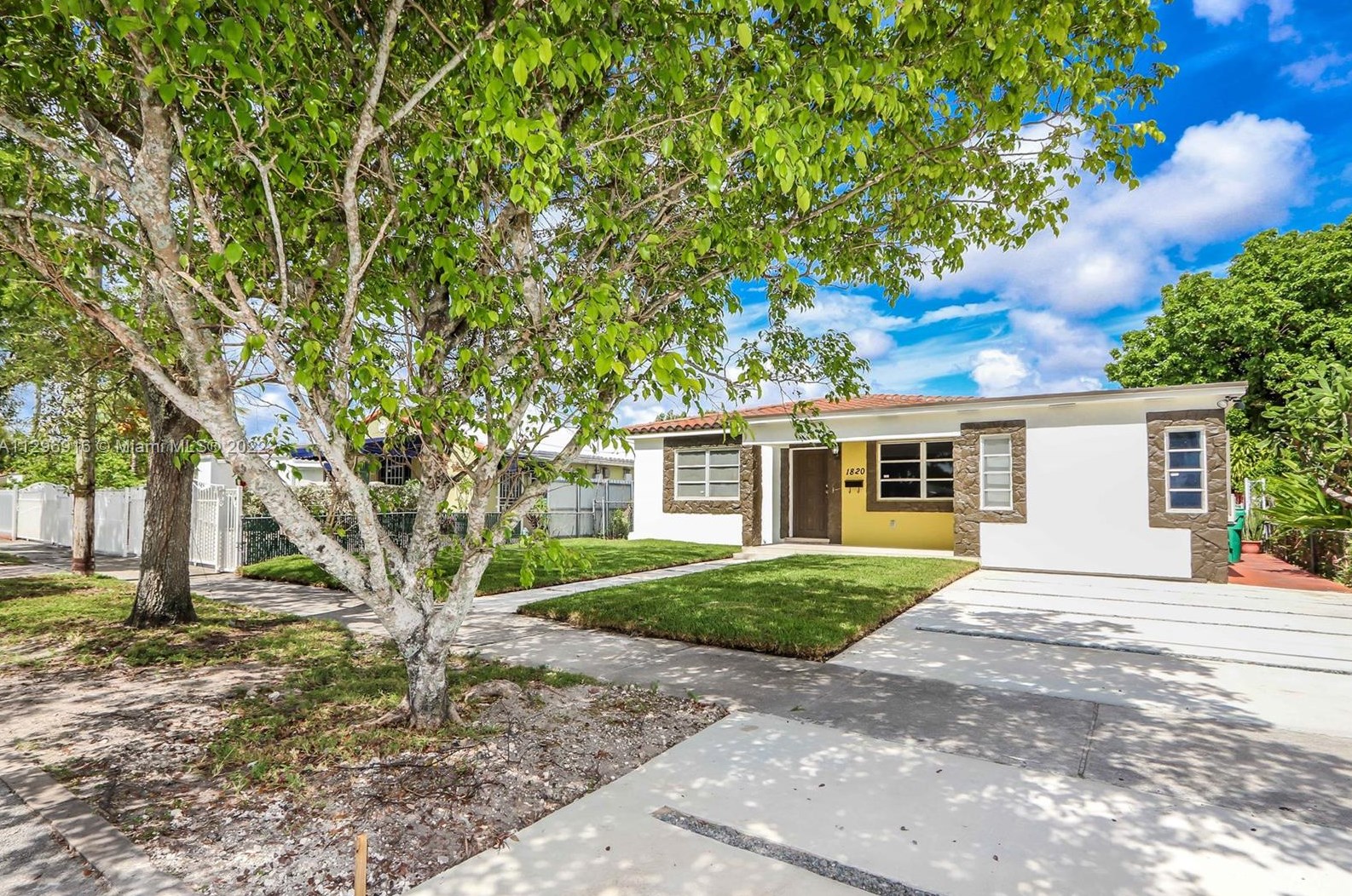 1820 33rd Ave Nw #a, Miami, FL 33125