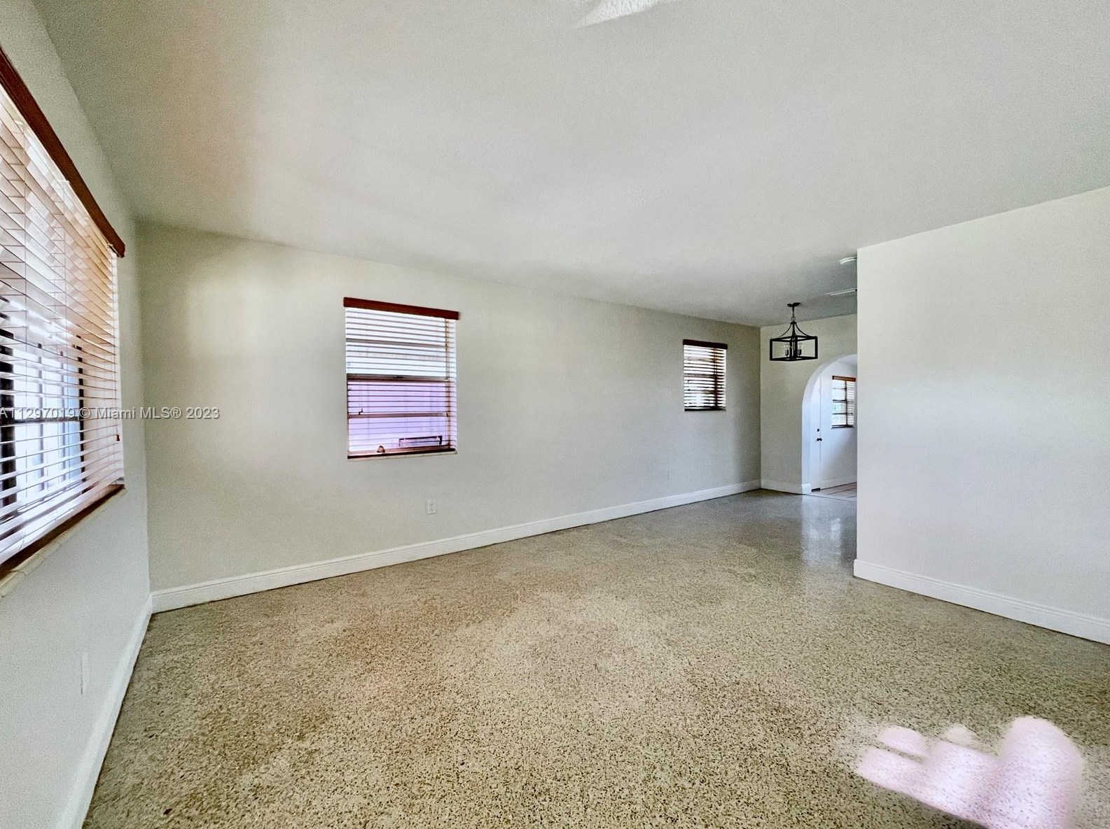 1351 W 34th St, Hialeah, FL 33012