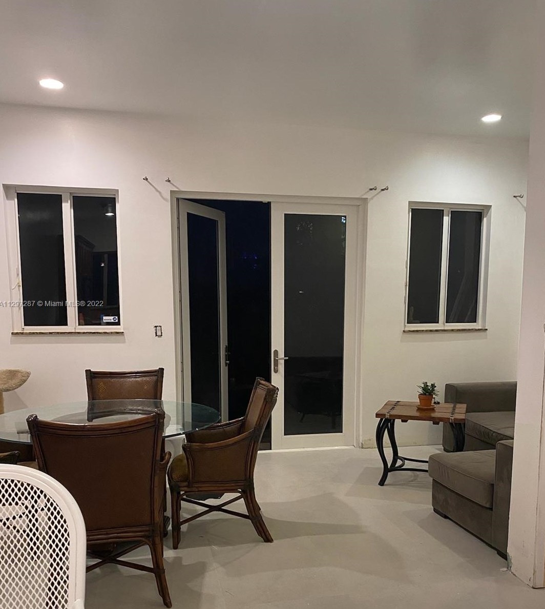2849 Coconut Ave Apt 2, Miami, FL 33133
