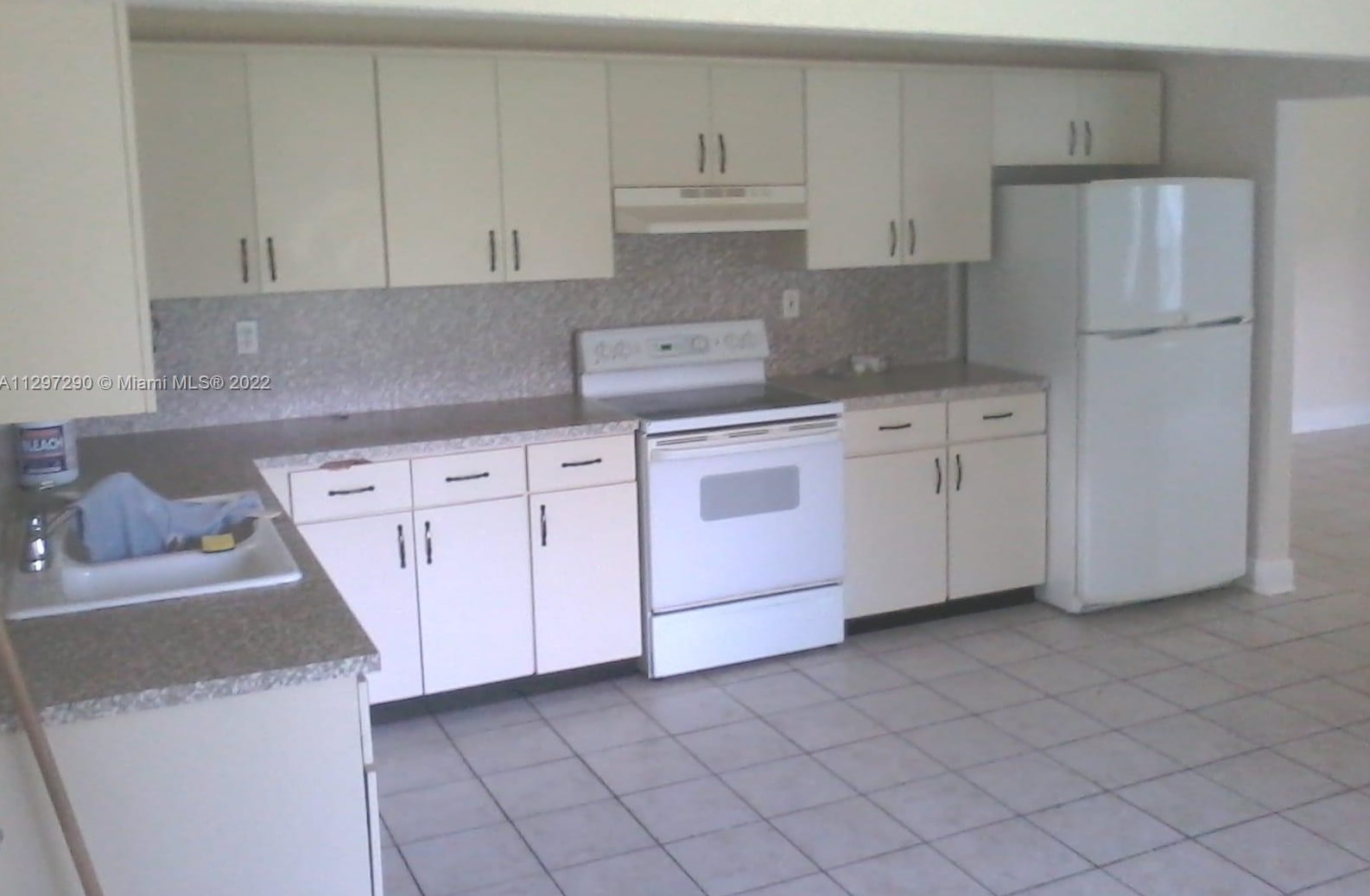1241 113th Ter, Miami, FL 33161-6819