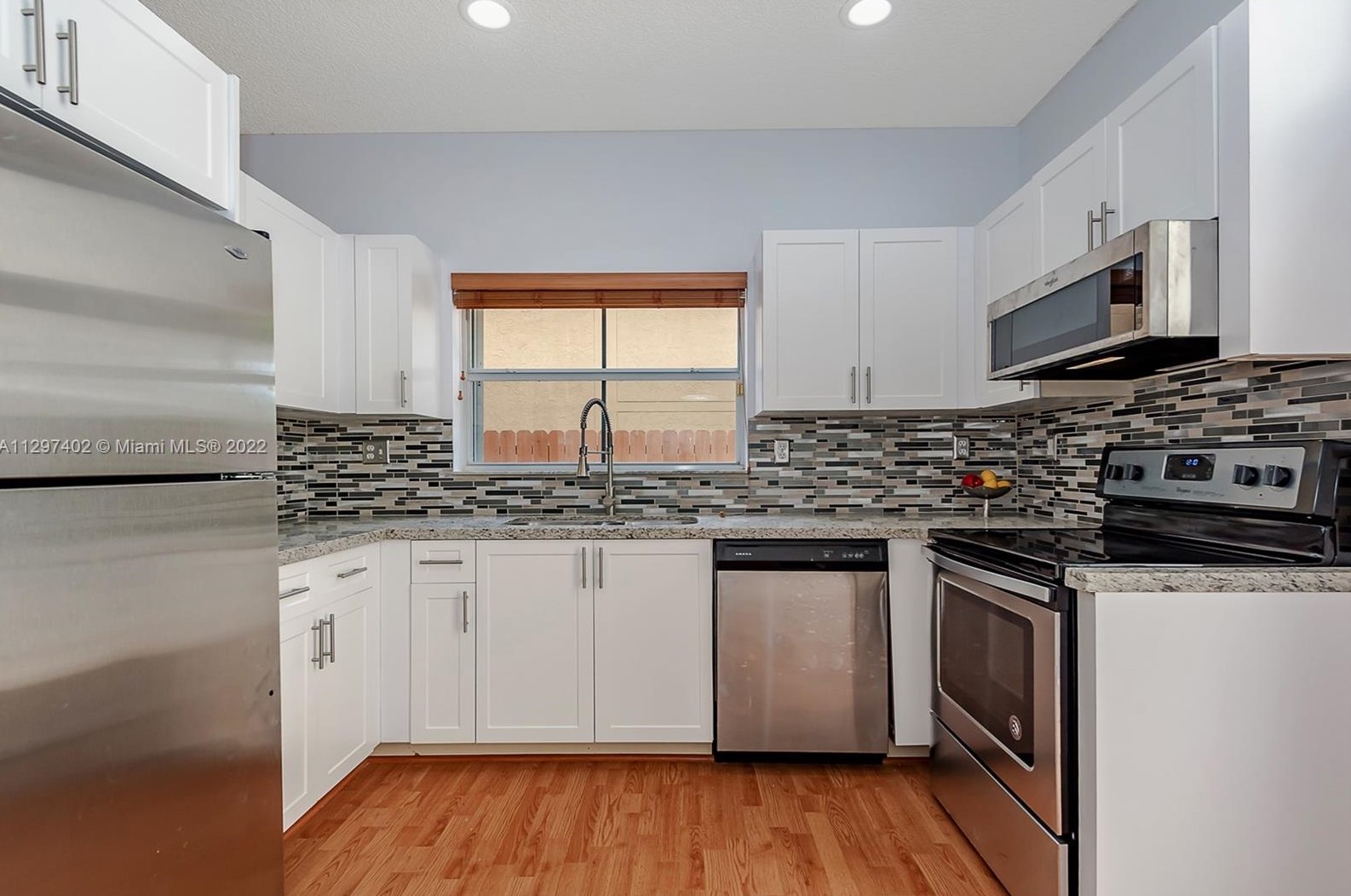 3270 N 37th Ter, Hollywood, FL 33021