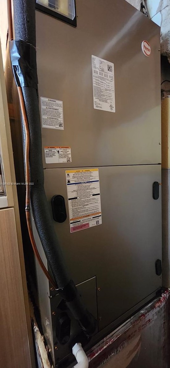 1260 69 St, Miami FL 33147-7152 exterior