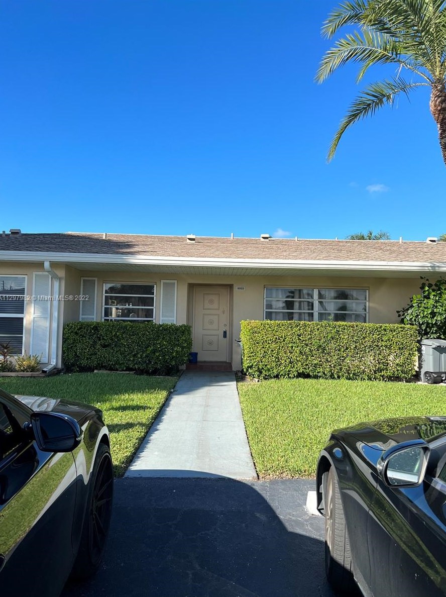 8953 Warwick #447, Boca Raton, FL 33433