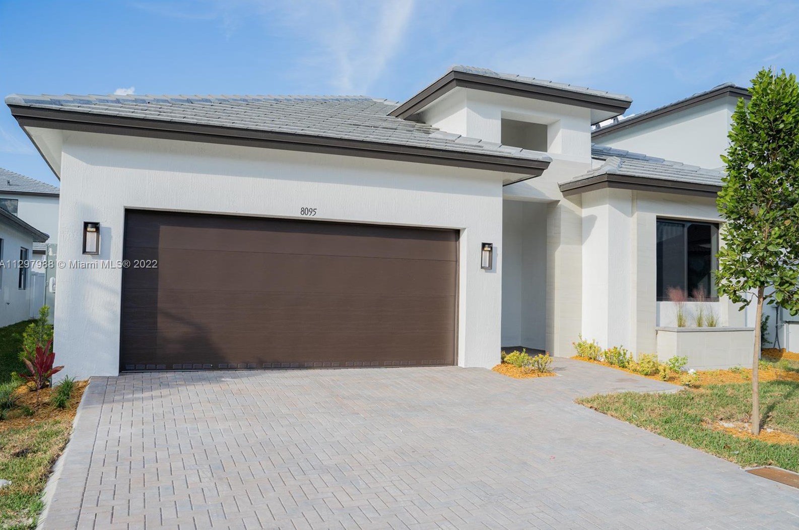 8095 47th Ter, Miami, FL 33166-5449