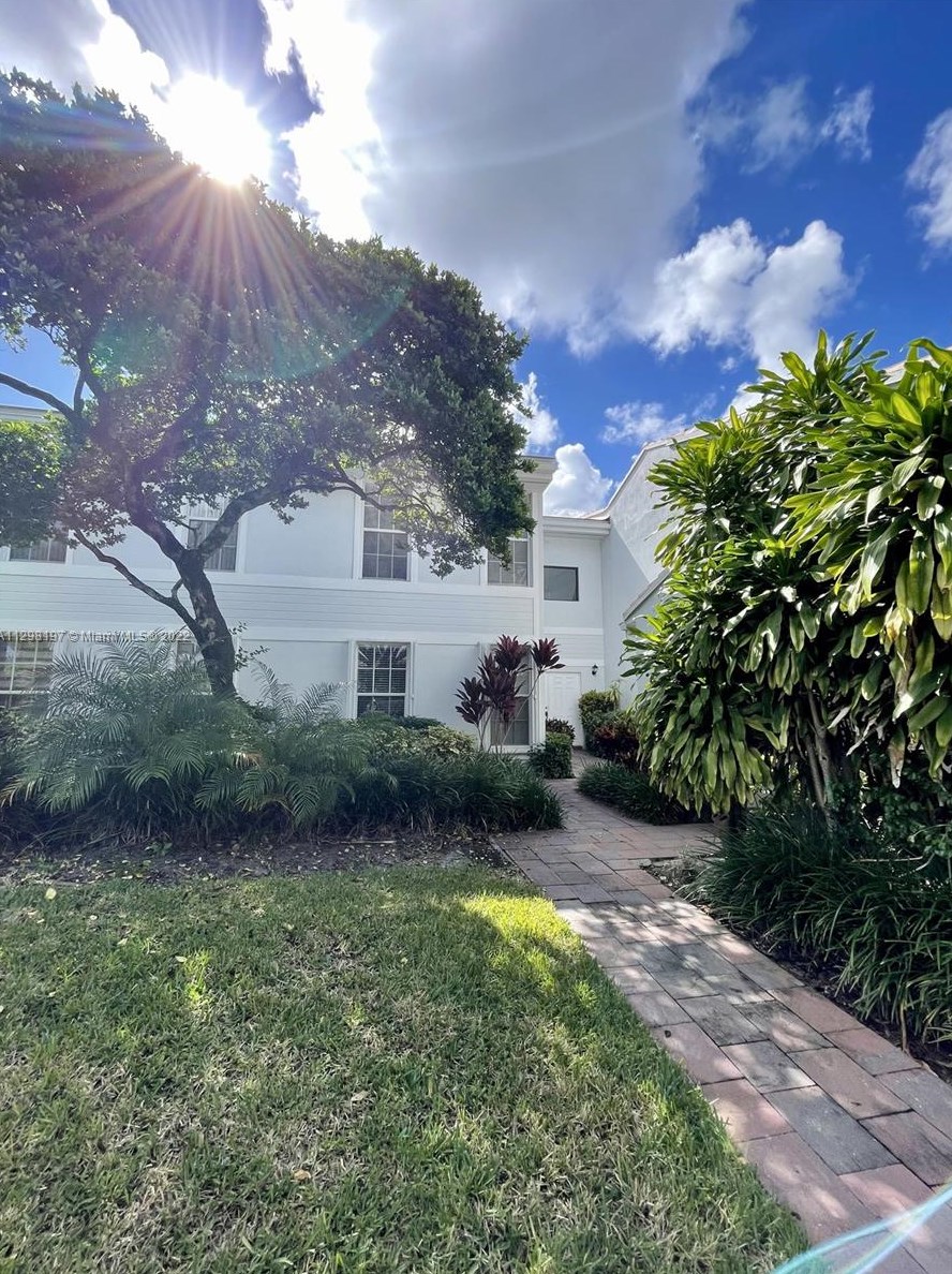 6237 Old Court Rd #203, Boca Raton, FL 33433