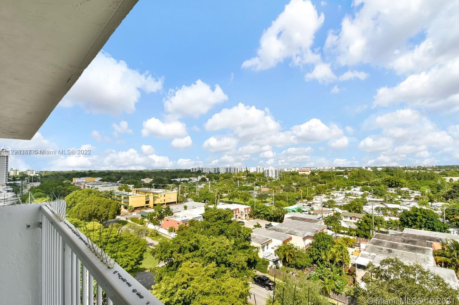 2000 Ne 135th St Apt 1003, Miami, FL 33181