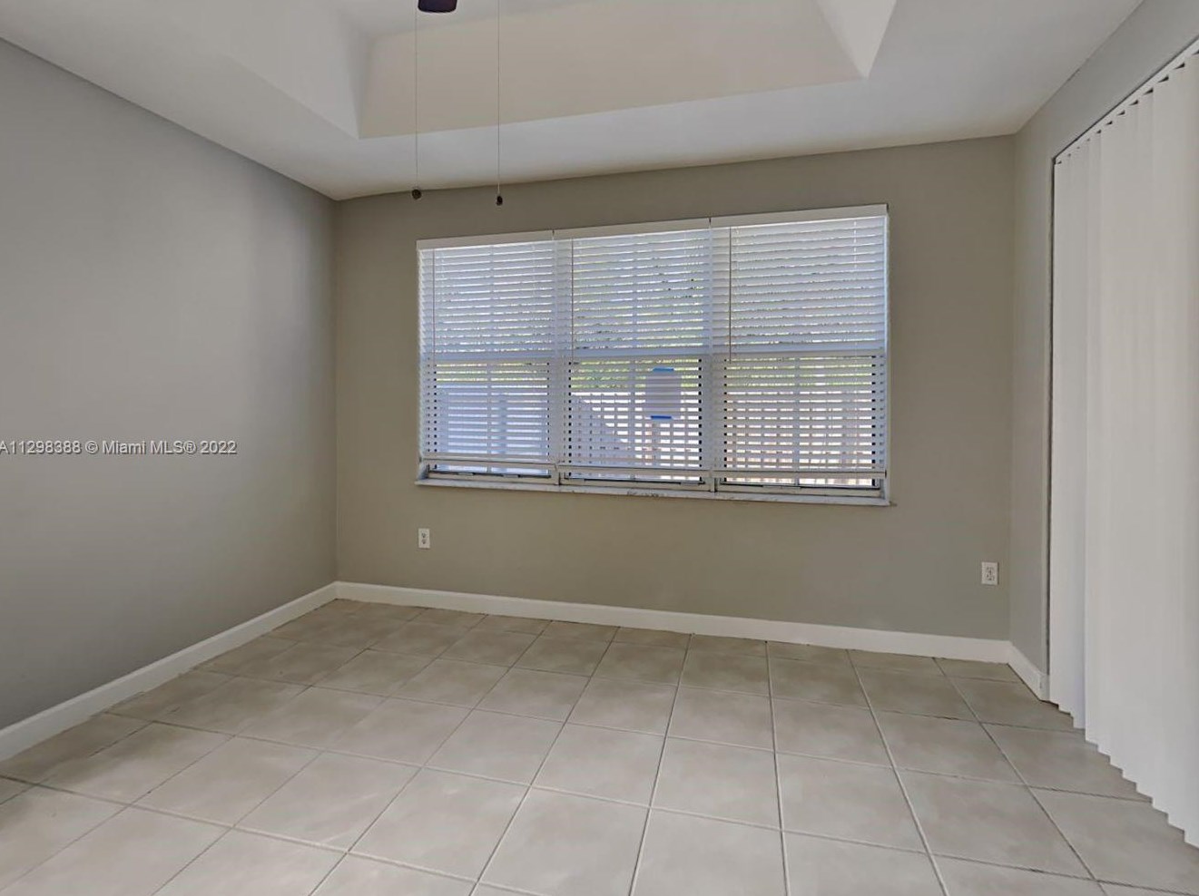4038 156th Ct, Miami FL  33185-5421 exterior