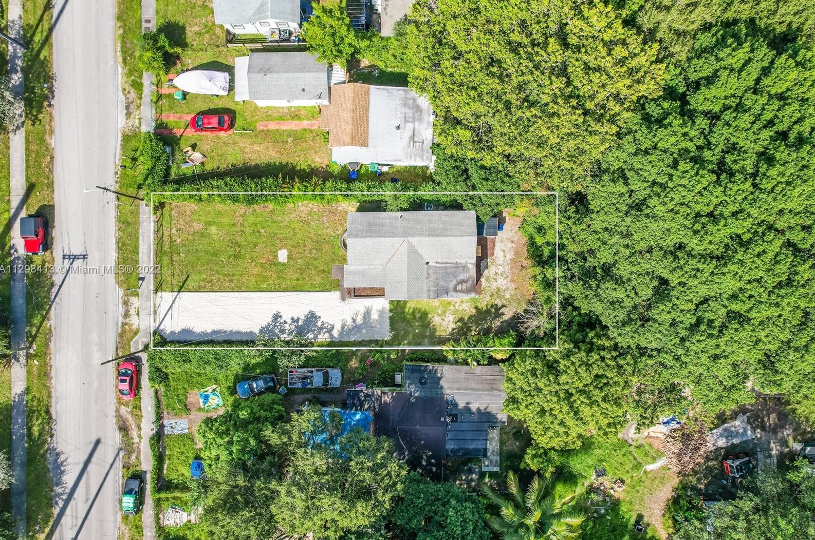 9257 5th Ave, Miami, FL 33150-2126
