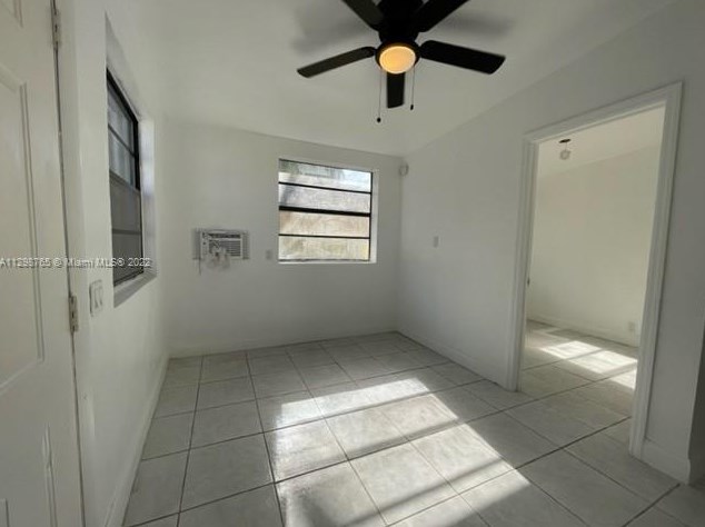 2957 36th Ct Sw #5, Miami, FL 33133