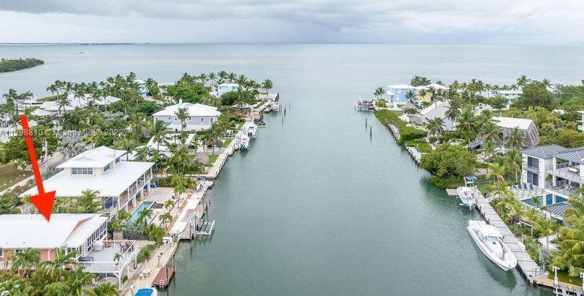 225 Tollgate Blvd, Plantation Key, FL 33036