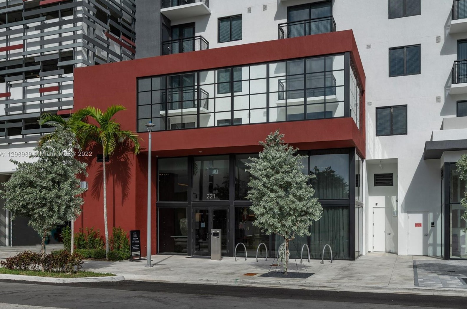 221 Sw 12th St #1-0502, Miami, FL 33130