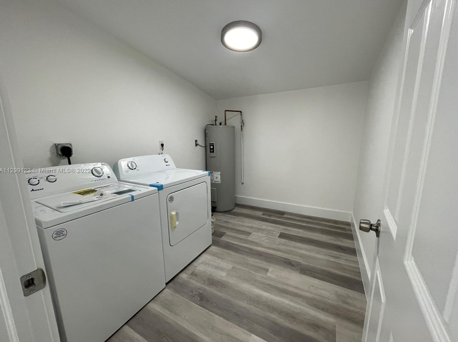 11821 177th Ter, Miami FL  33177-2352 exterior