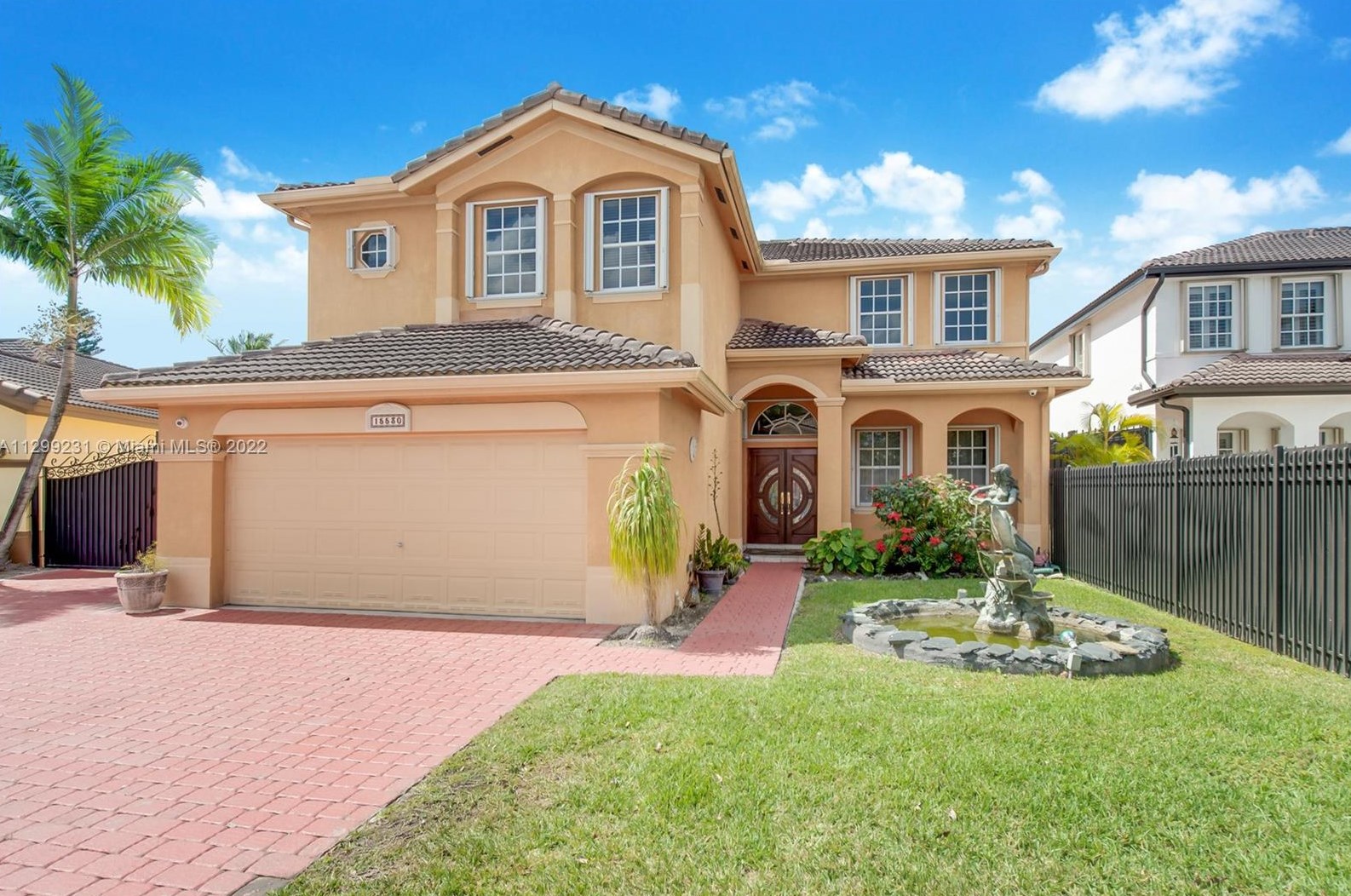 15530 36th Ter, Miami, FL 33185-4811