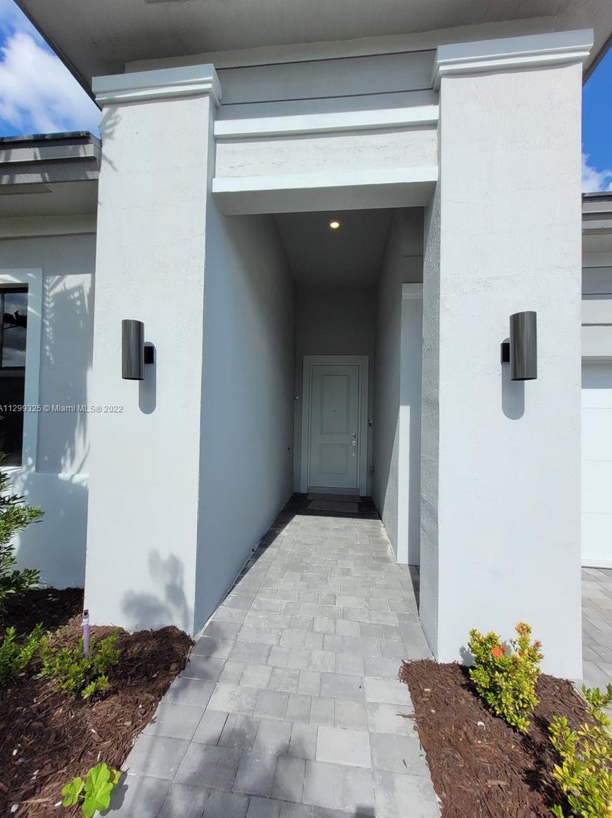 17507 41st St Sw, Hollywood, FL 33029