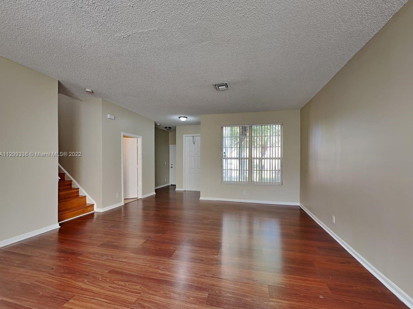 15822 Sw 20th St, Hollywood, FL 33027
