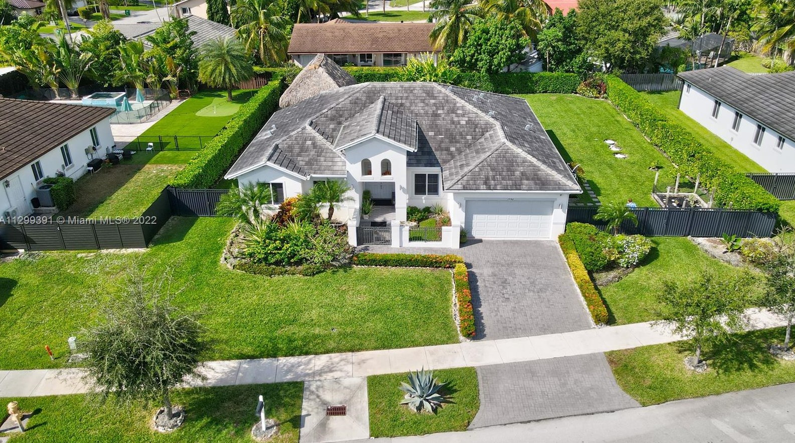 19742 84th Ct, Miami, FL 33189-8005