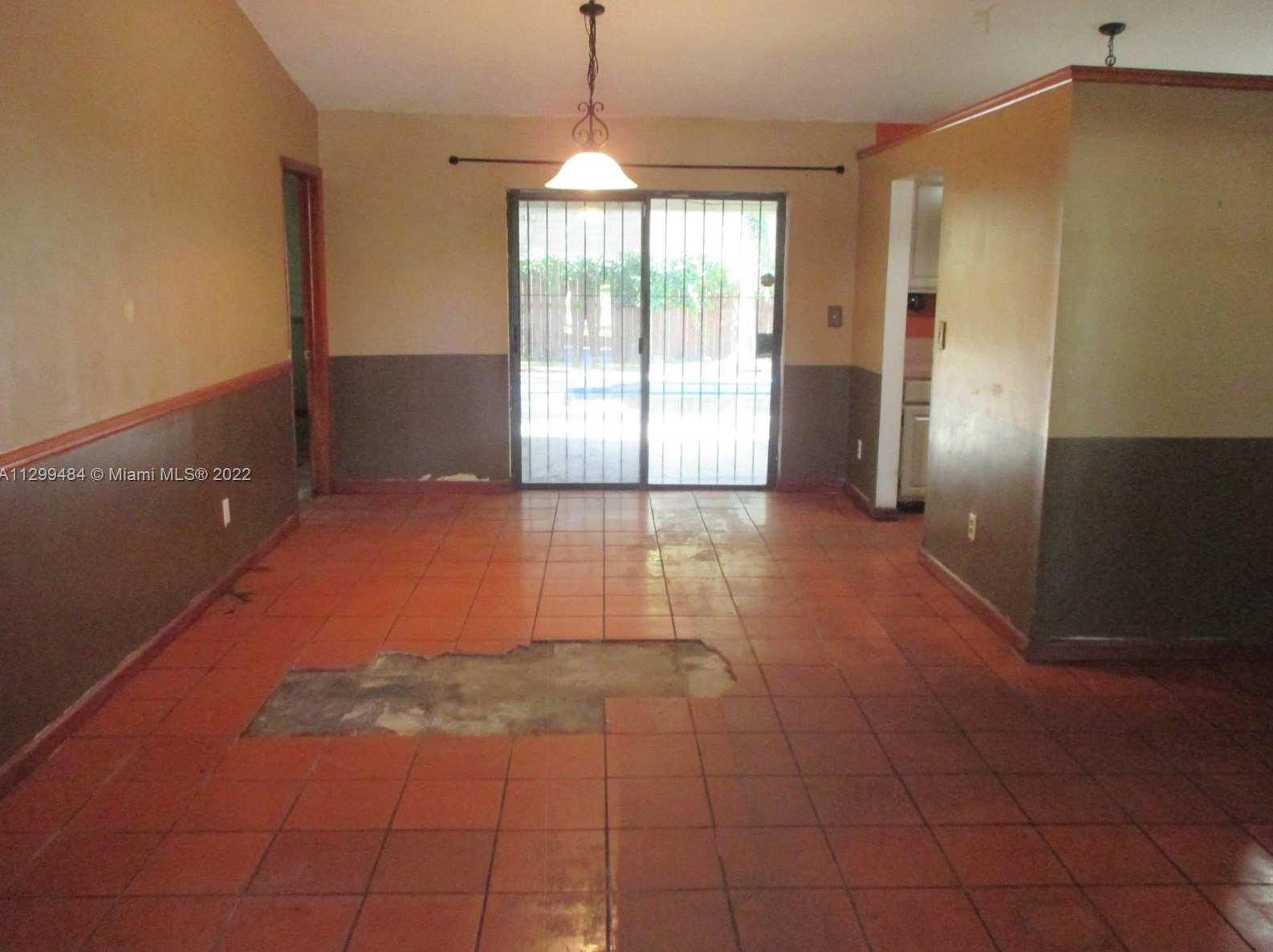 16602 114th Ct, Miami FL  33157-2728 exterior