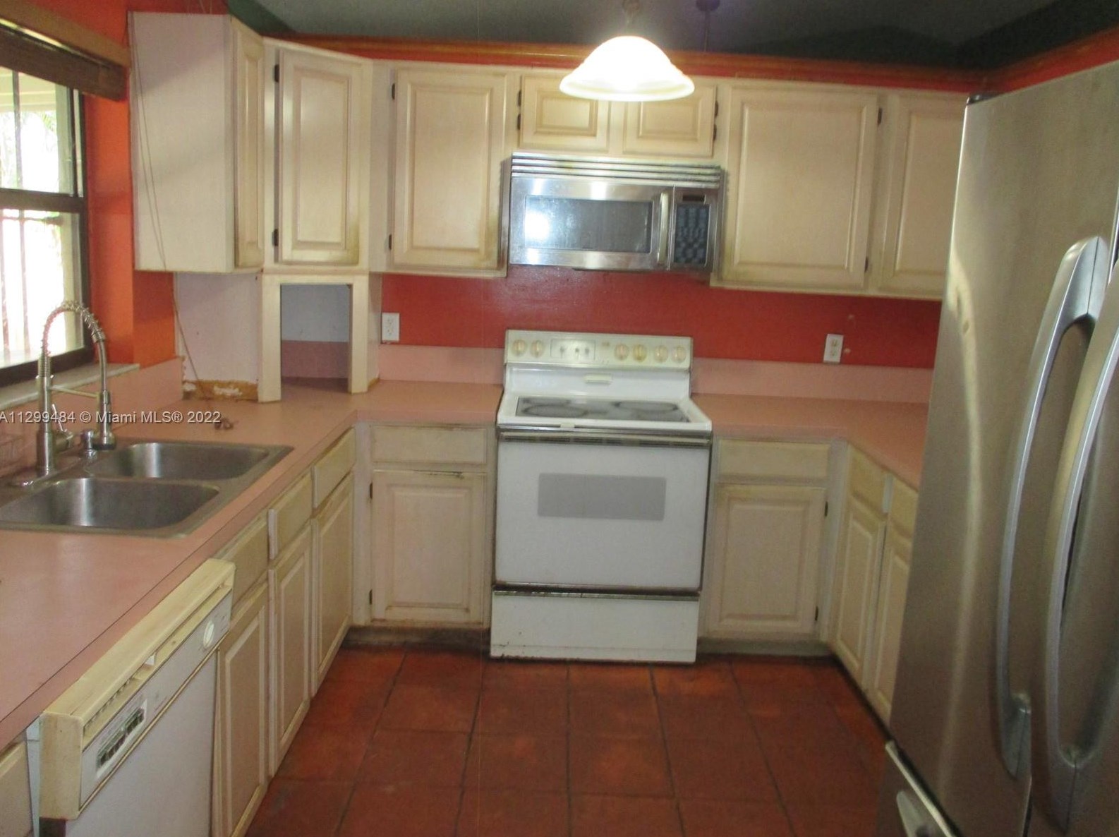 16602 114th Ct, Miami FL  33157-2728 exterior