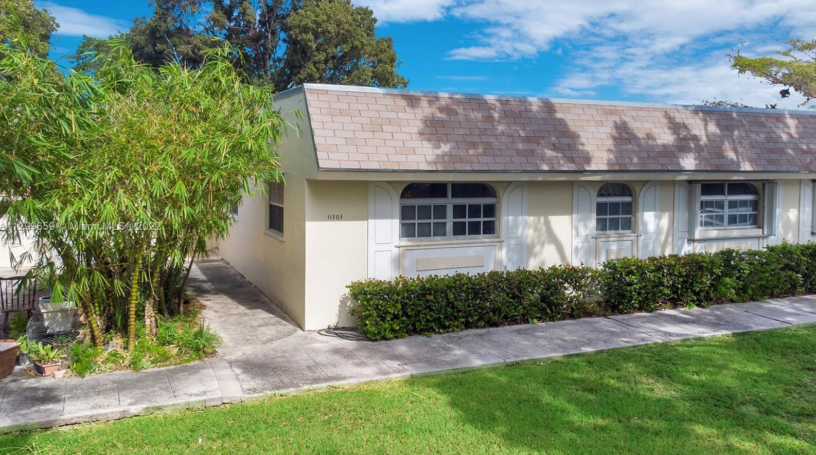 11303 172nd St, Miami, FL 33157-3935