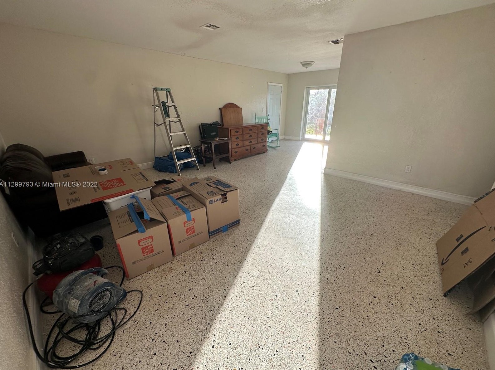 3800 Sw 104th Ave, Miami, FL 33165