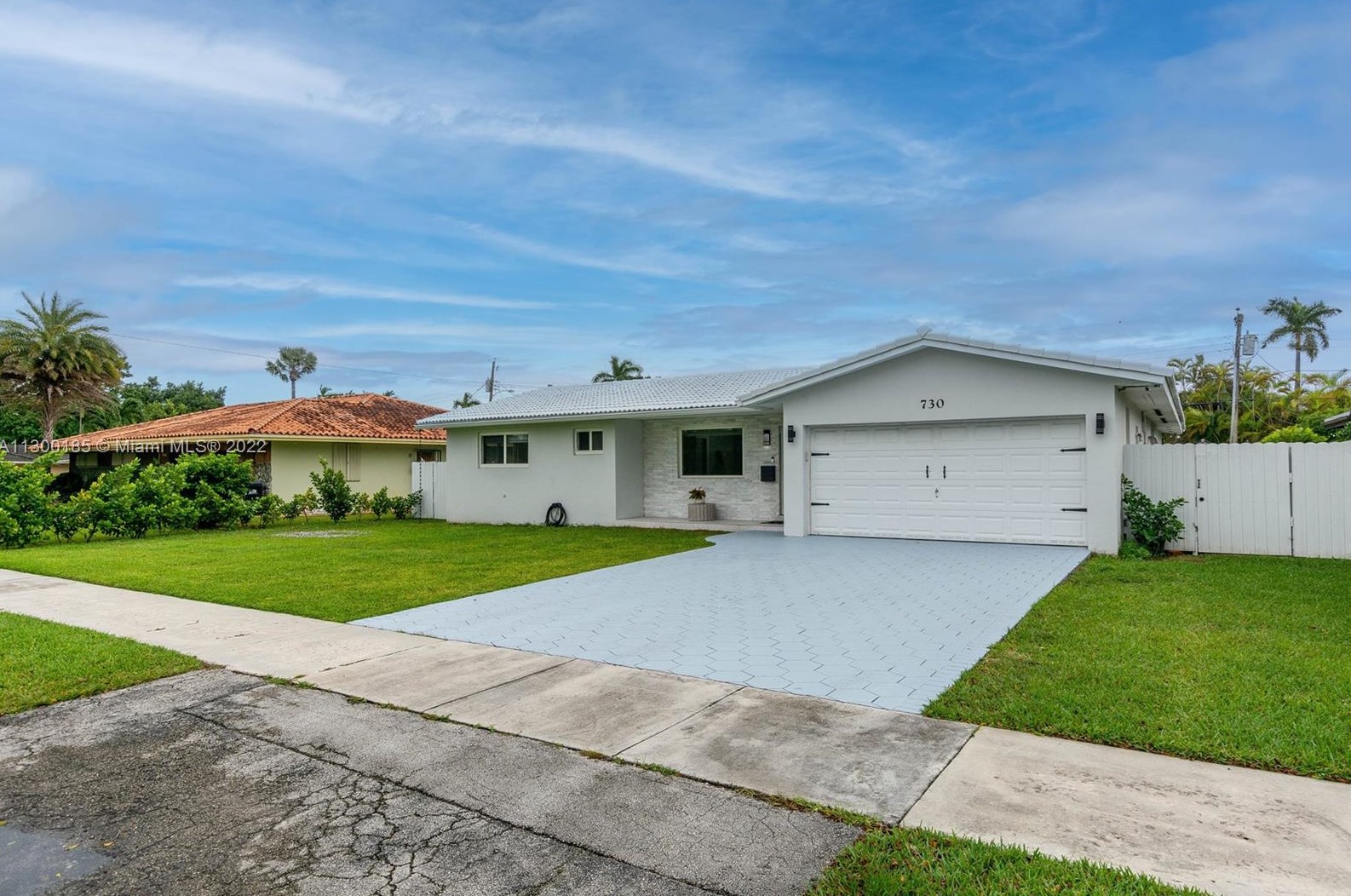 730 Nightingale Ave, Miami, FL 33166-3808