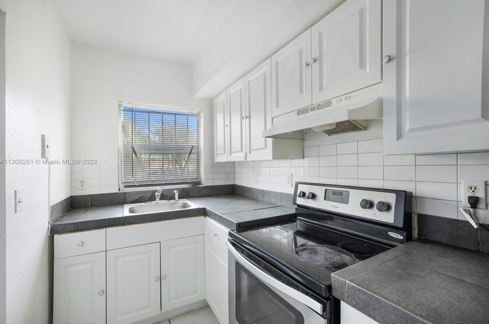 475 Nw 83rd St # 475, Miami, FL