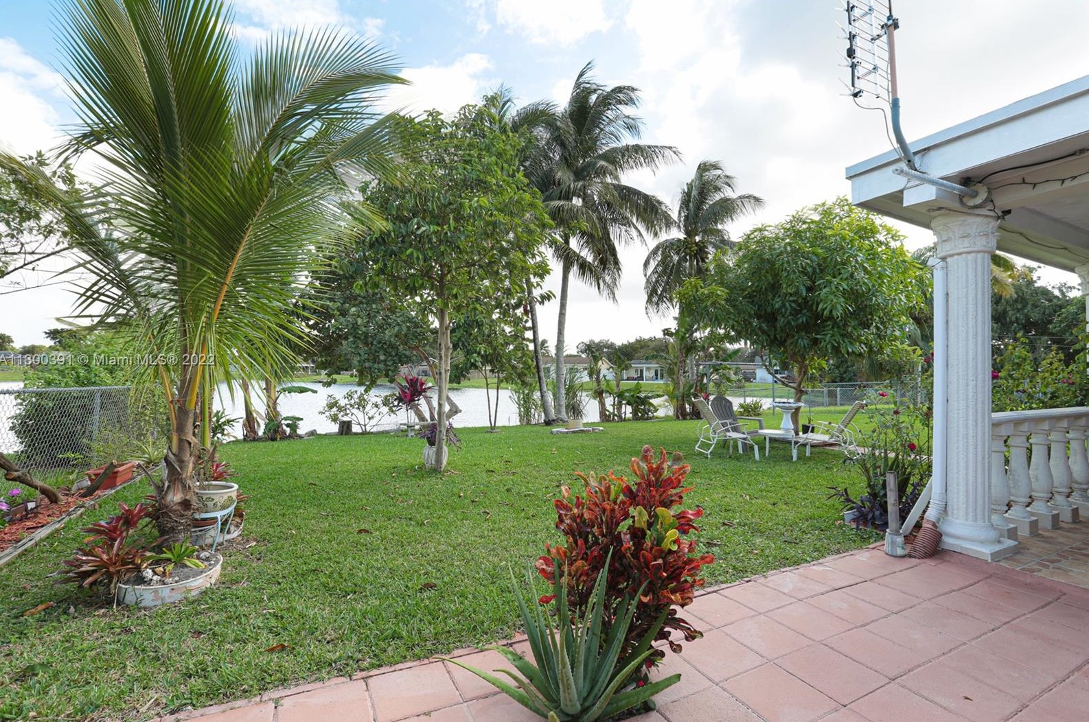 501 99th Way, Hollywood, FL 33024-6128