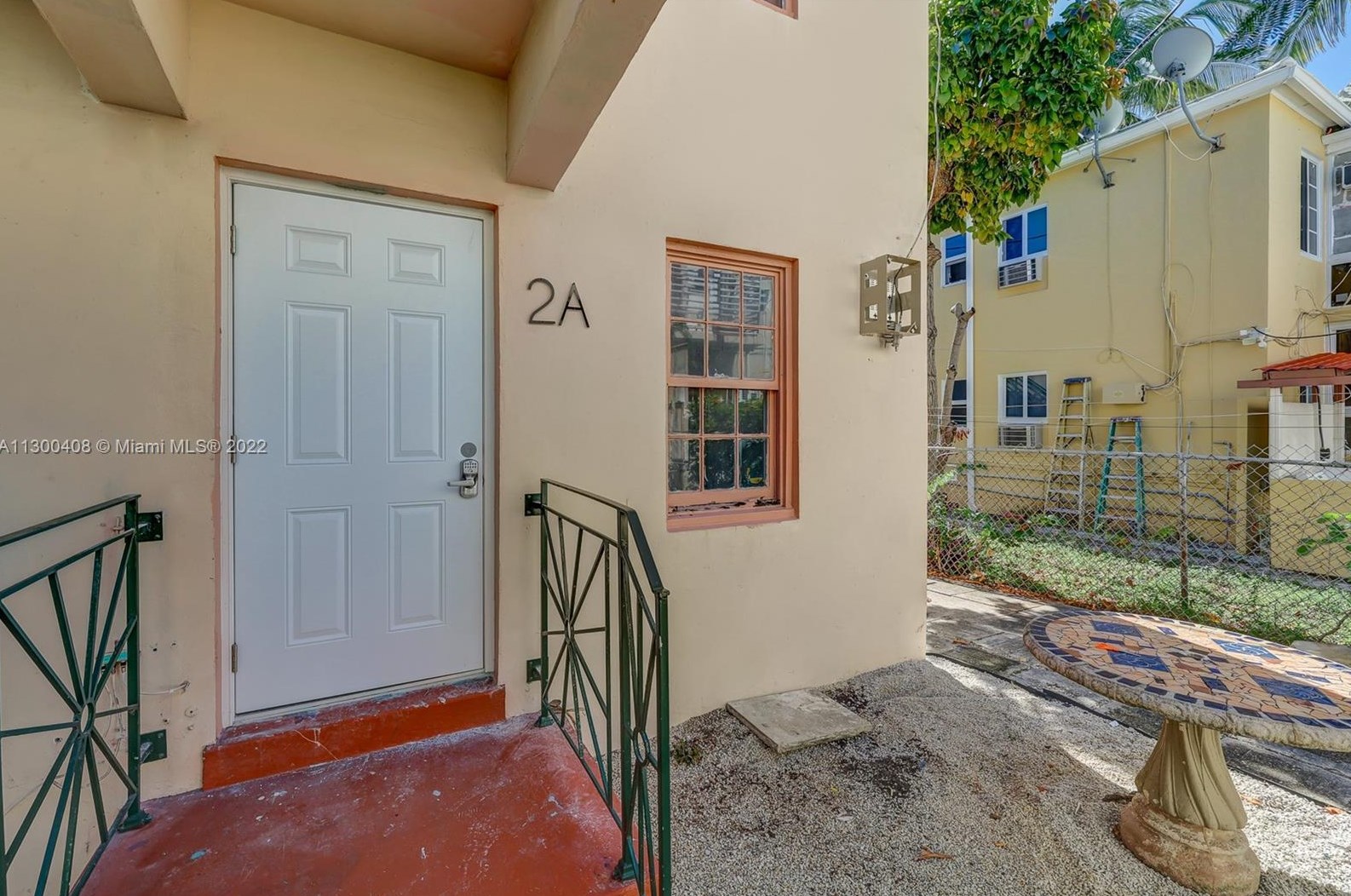 421 75th St #2a, Miami, FL 33141
