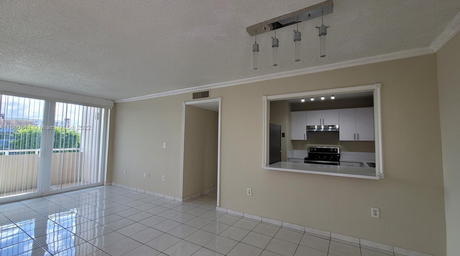 8050 Nw 8th St # 1411, Miami, FL