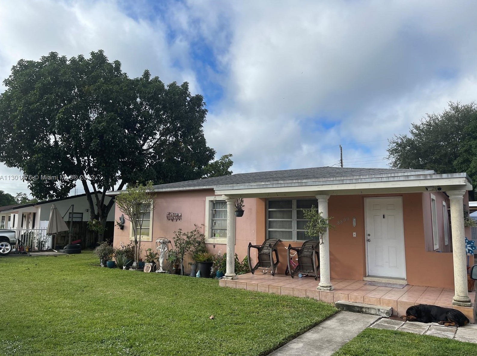 8800 33rd Avenue Rd, Miami, FL 33147-2849