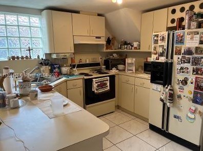 14950 39th St, Miami, FL 33185-3929