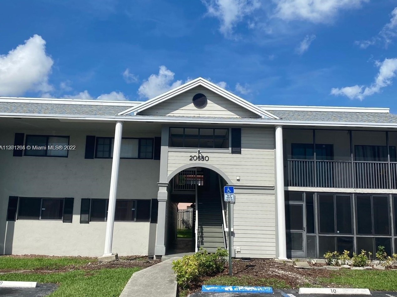 20680 Ne 4th Ct #106, Miami, FL 33179