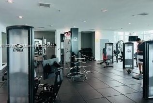 1155 Brickell Bay Dr, Miami FL 33131-2983 exterior