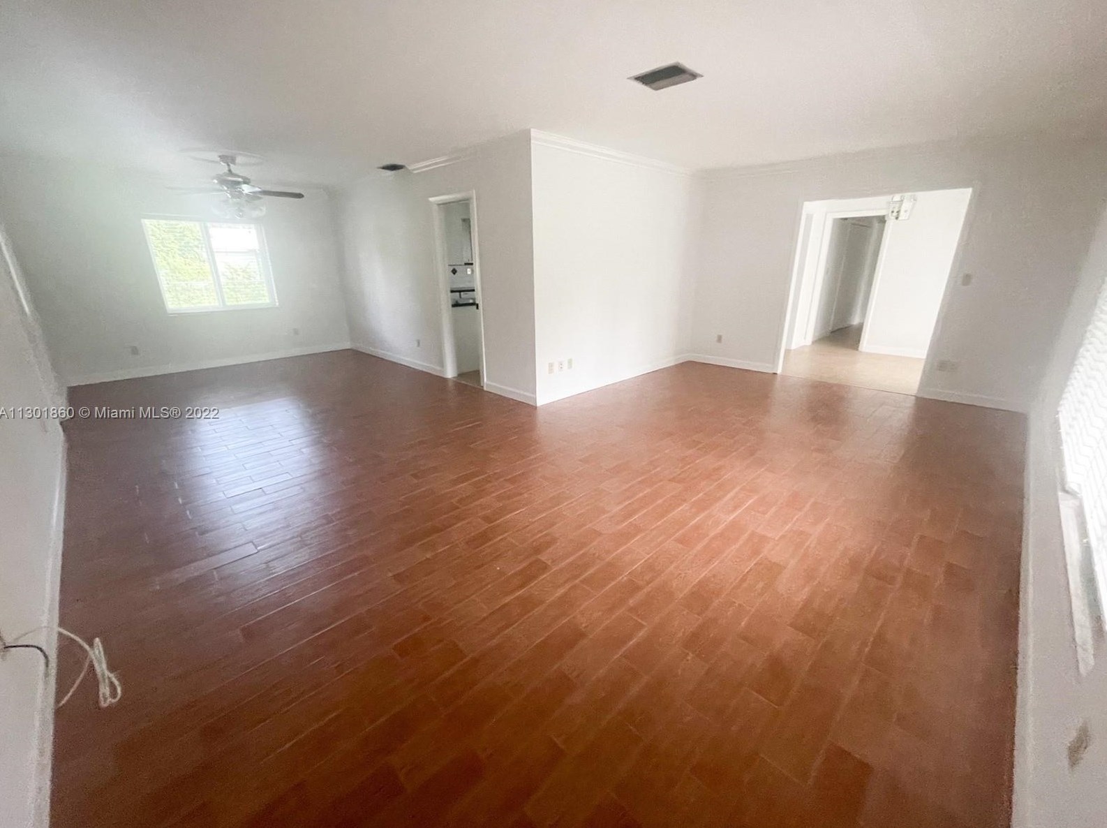 8785 176th Ter, Miami FL  33157-5852 exterior