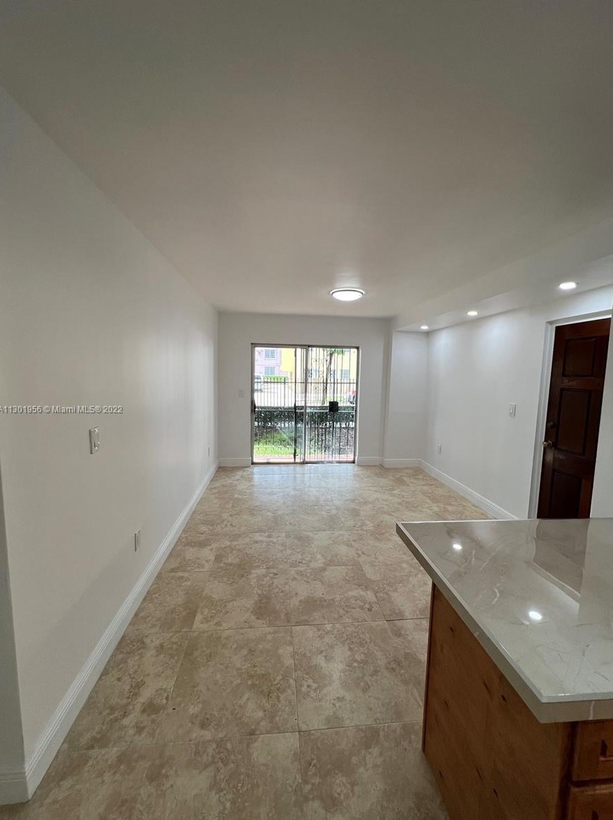 1478 Nw 1st St #101, Miami, FL 33125