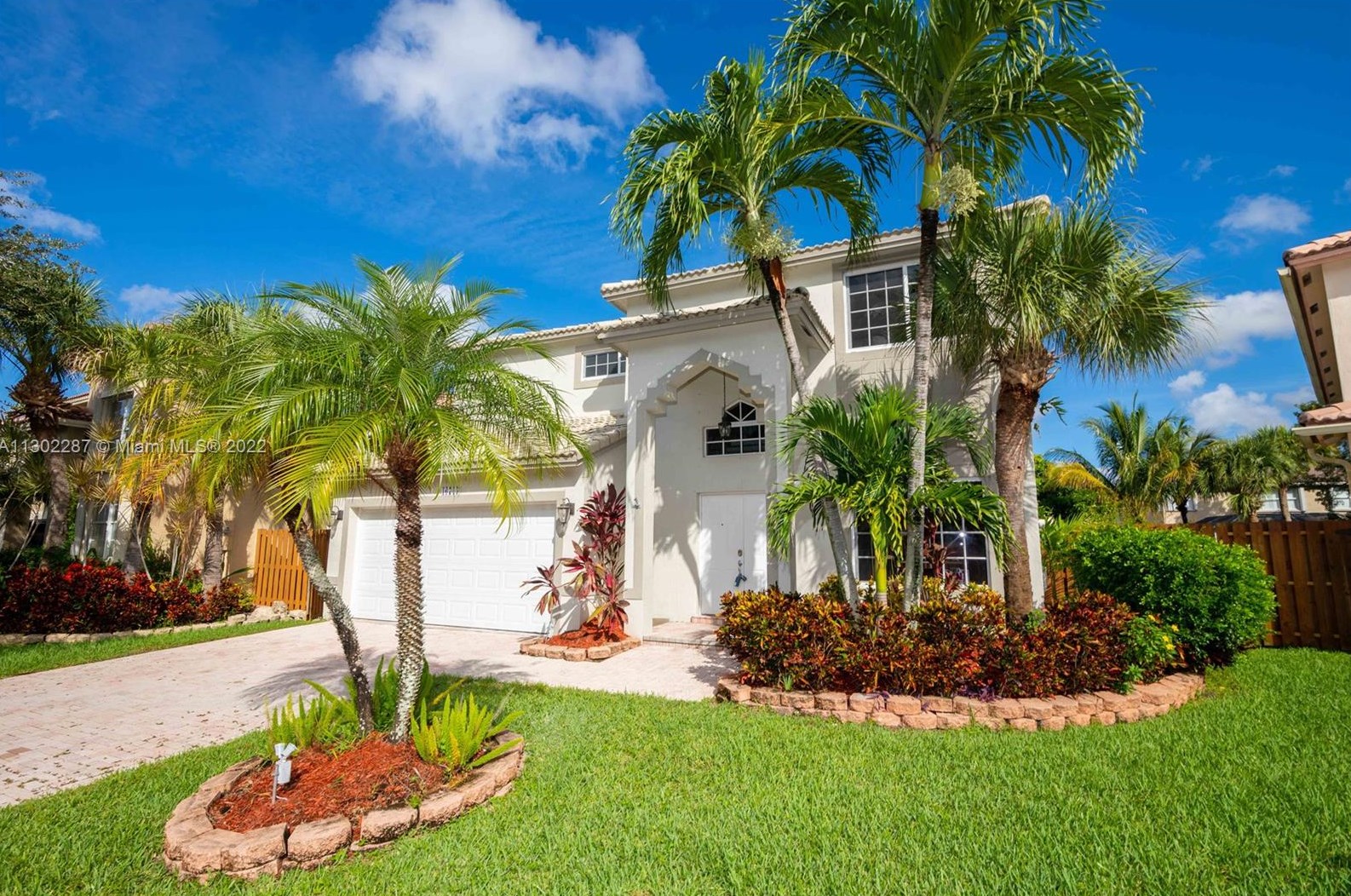16755 Nw 13th St, Hollywood, FL 33028