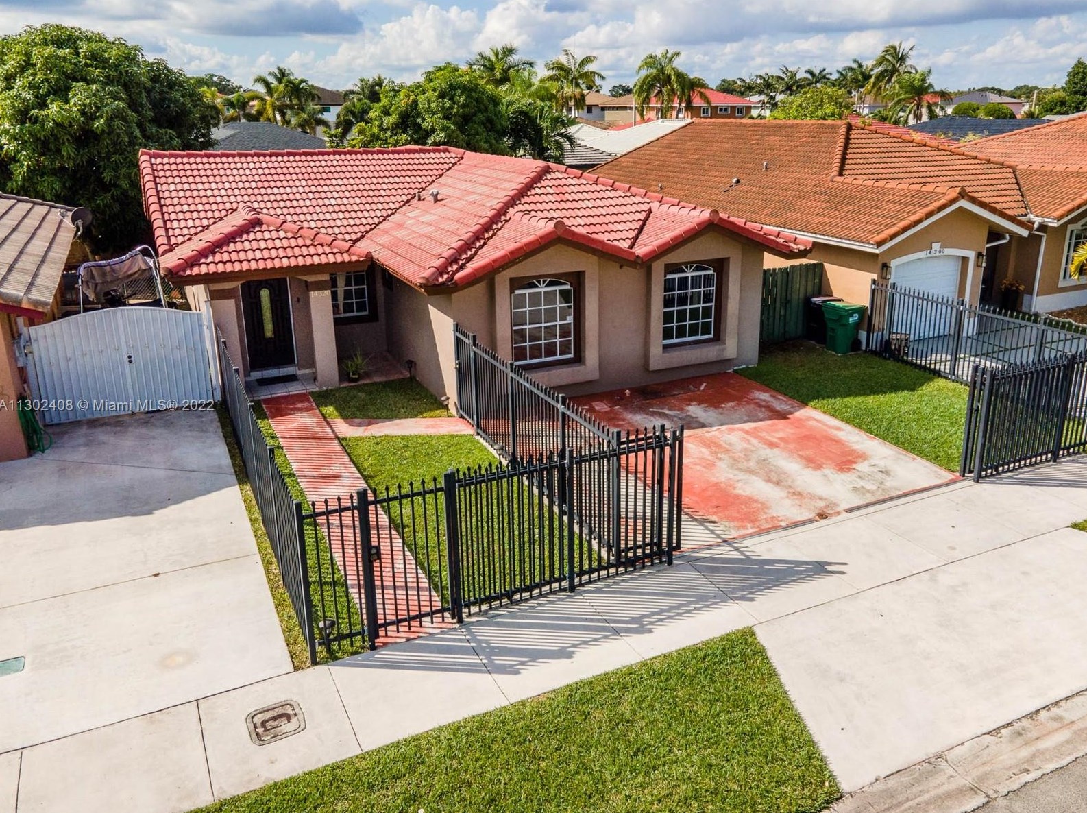14320 147th Ct, Miami, FL 33196-5042