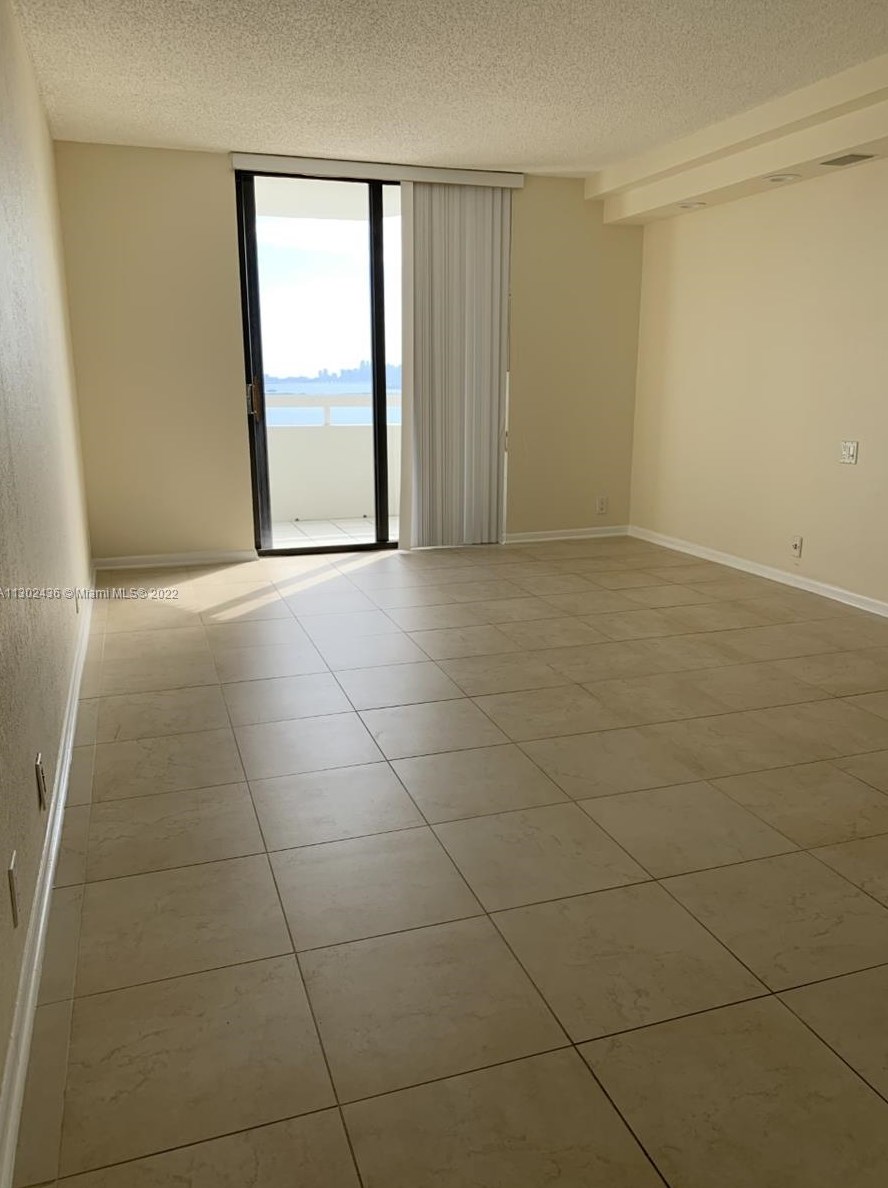 4000 Towerside Ter #ph8, Miami, FL