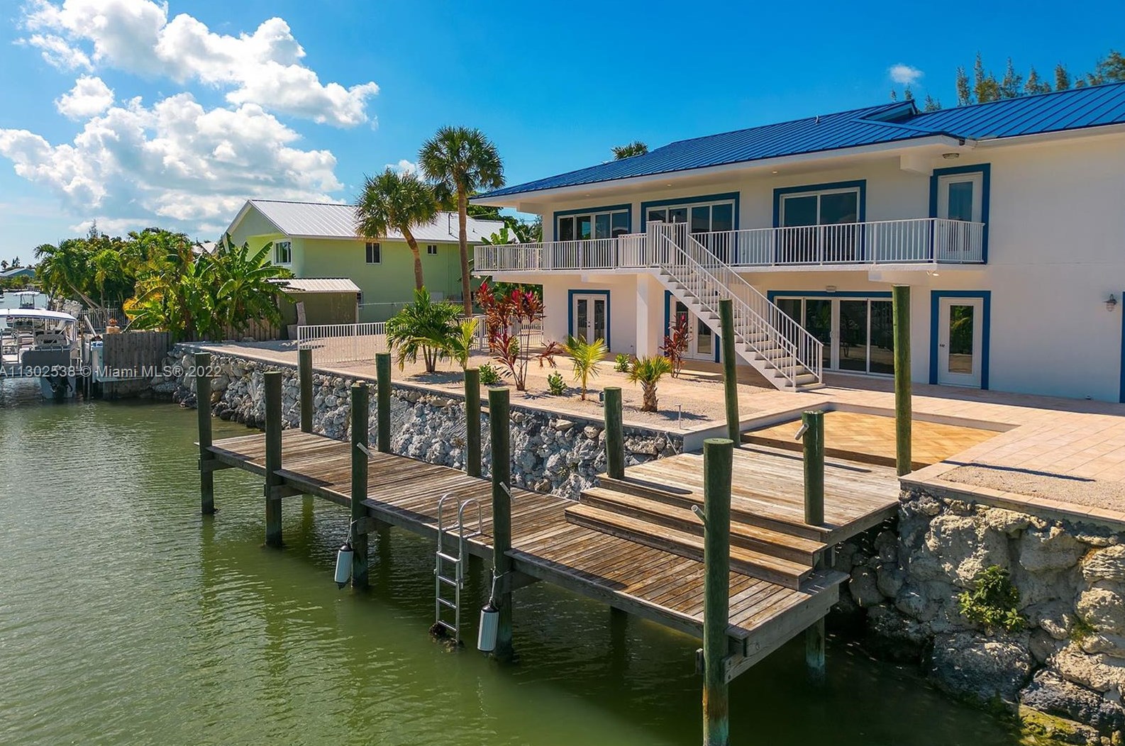 2000 Manor Ln, Marathon, FL 33050