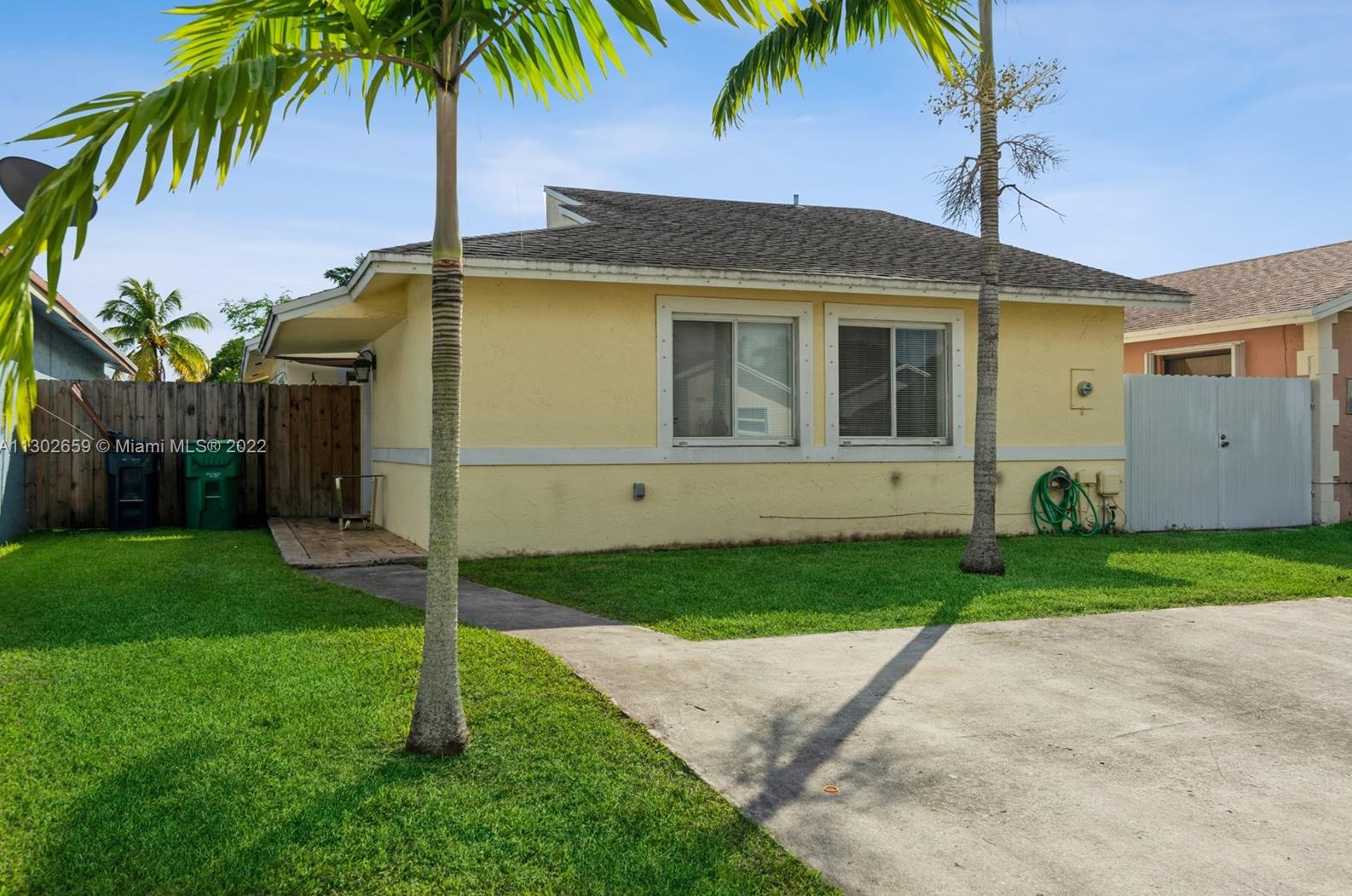 11230 154th Ter, Miami, FL 33157-1167