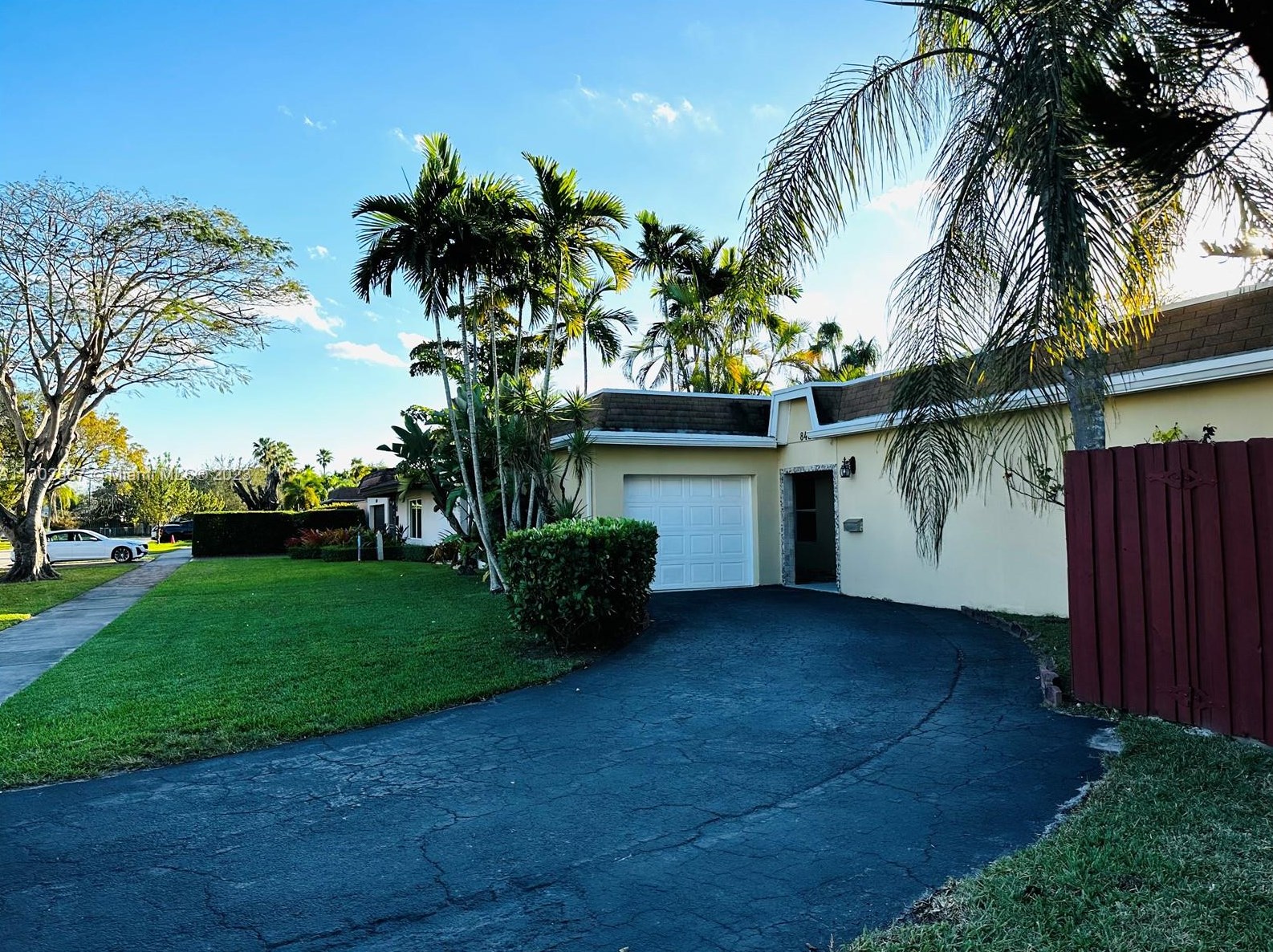 8420 Sw 102nd Ave, Miami, FL 33173