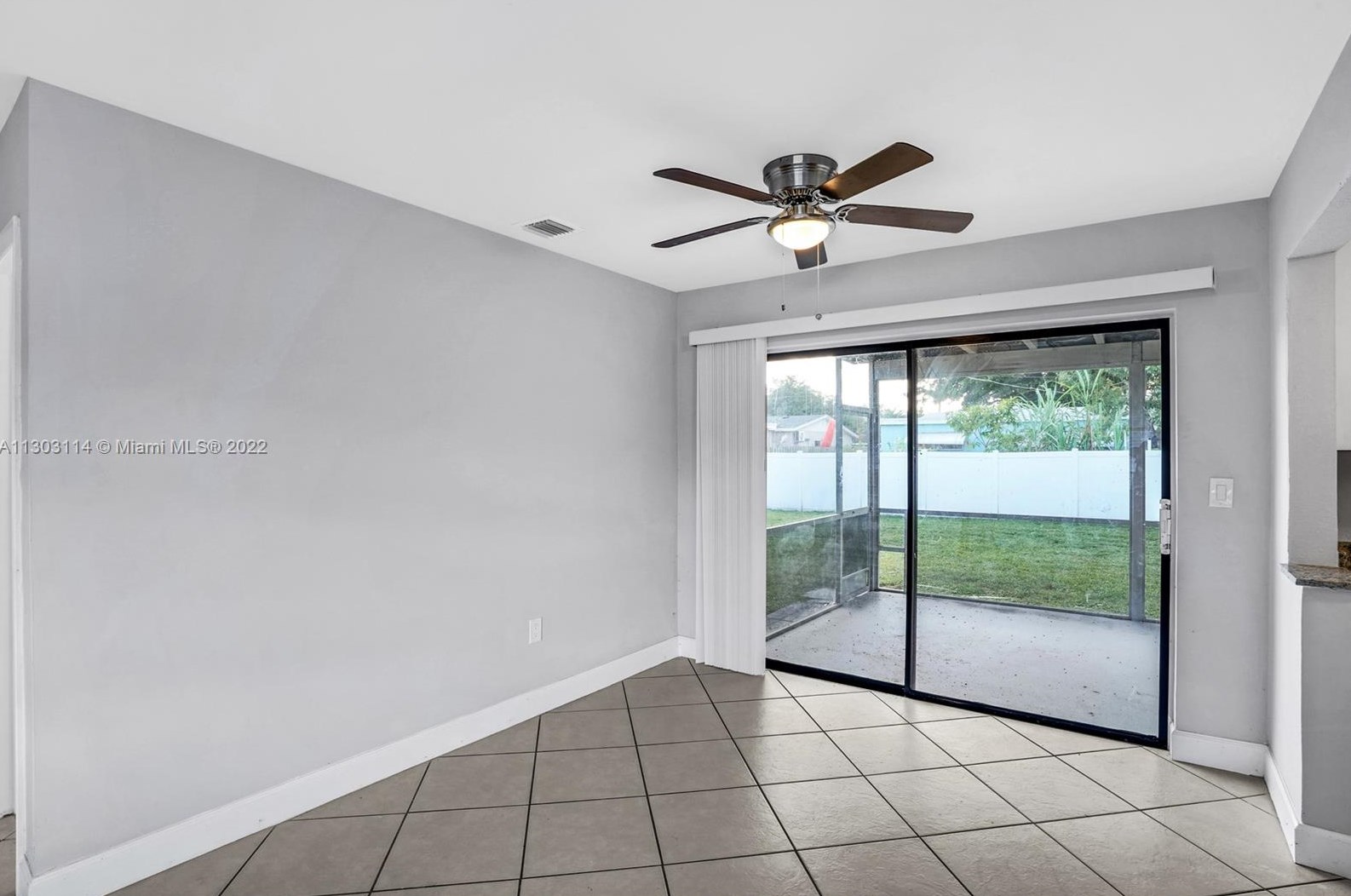 310 71st Ave, Hollywood FL  33024-7326 exterior