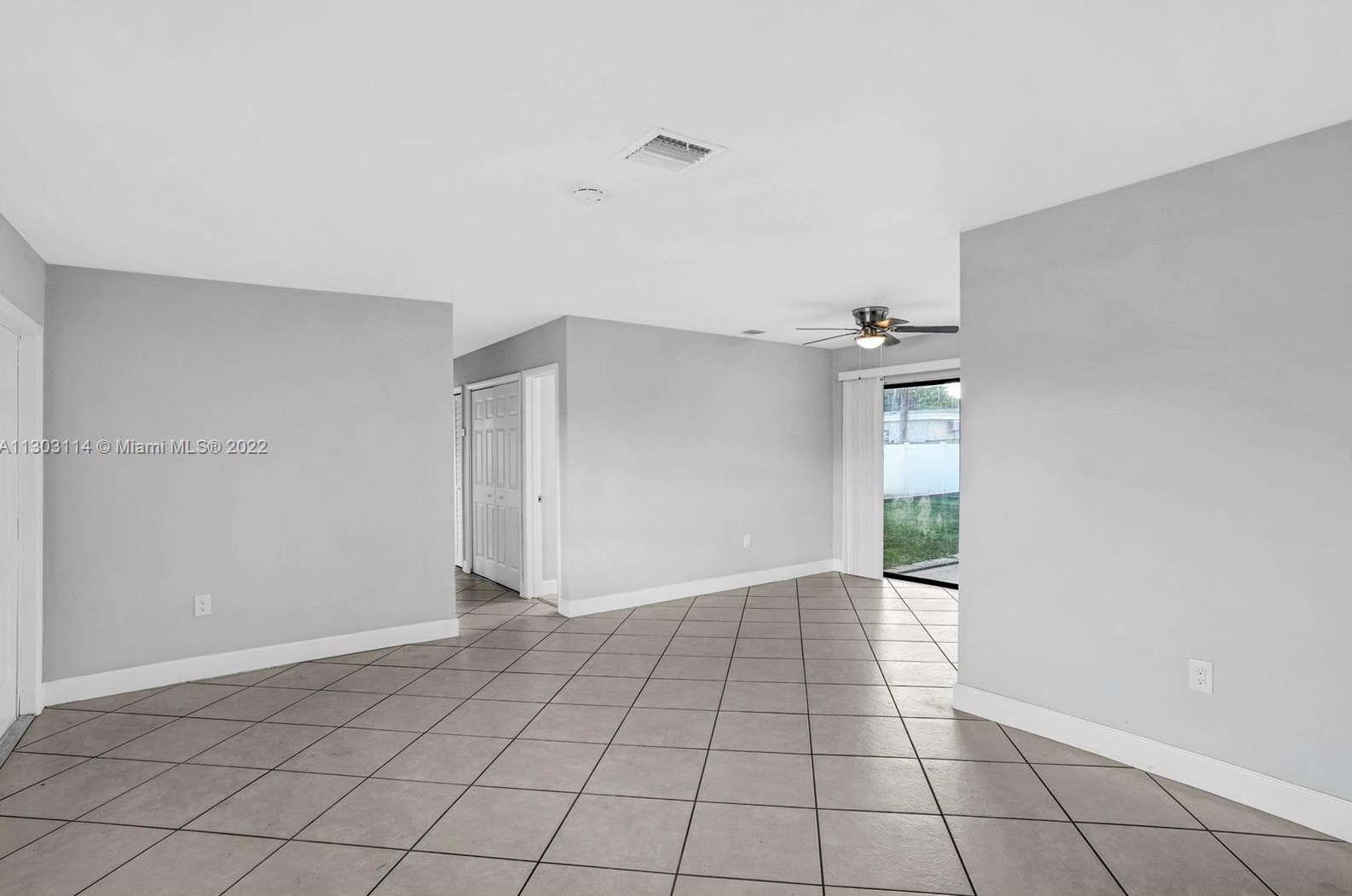 310 71st Ave, Hollywood FL  33024-7326 exterior