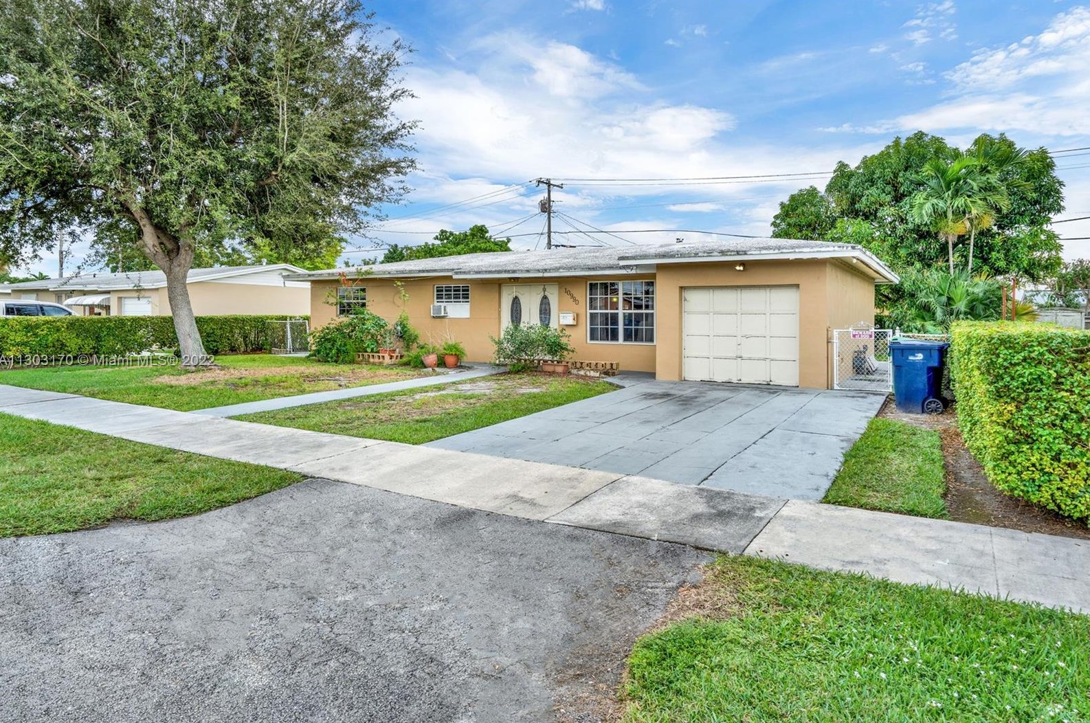 10990 63rd Ter, Miami, FL 33173-1152