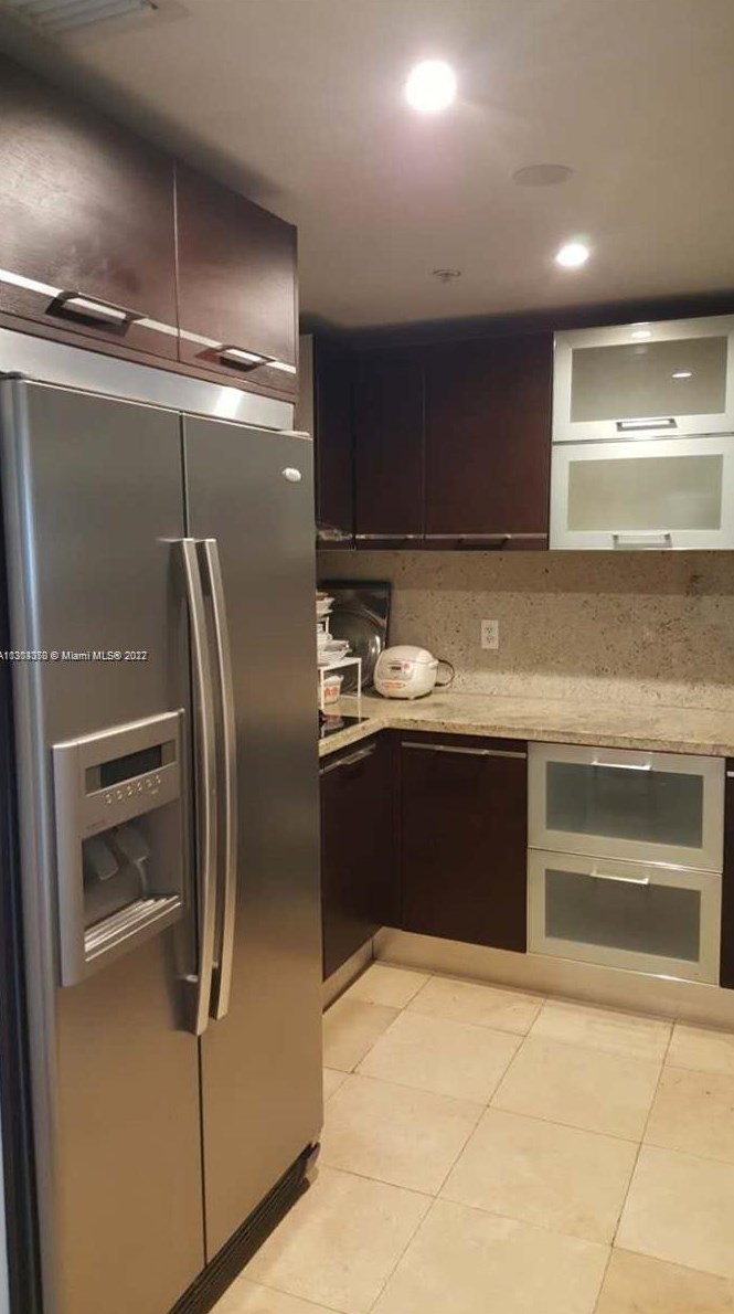 50 Menores Ave, Miami FL 33134-4087 exterior